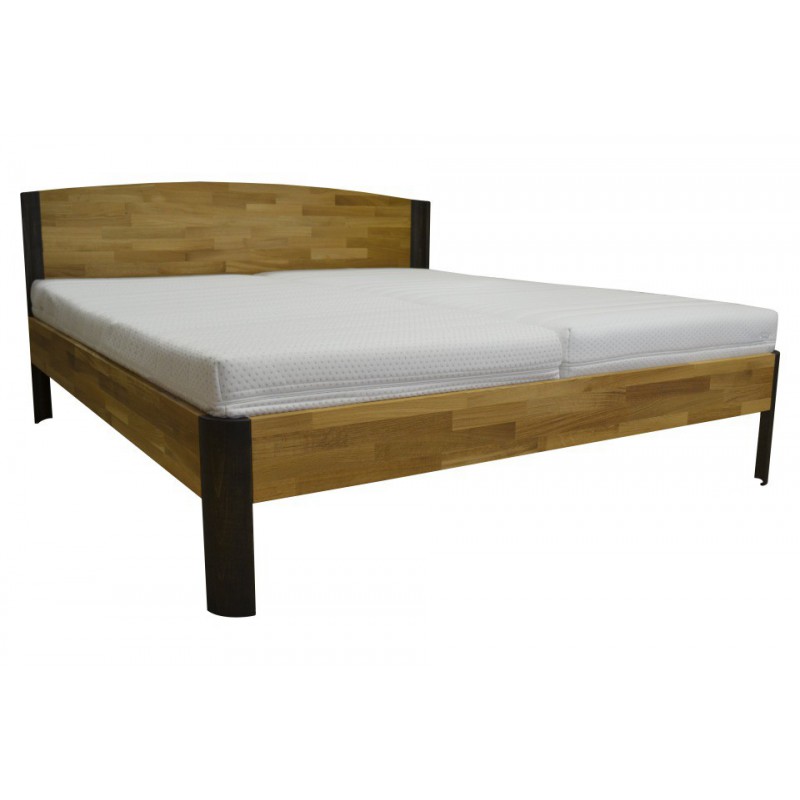 Masívna dubová manželská posteľ s oblými nohami 180x200cm 2-2015-01